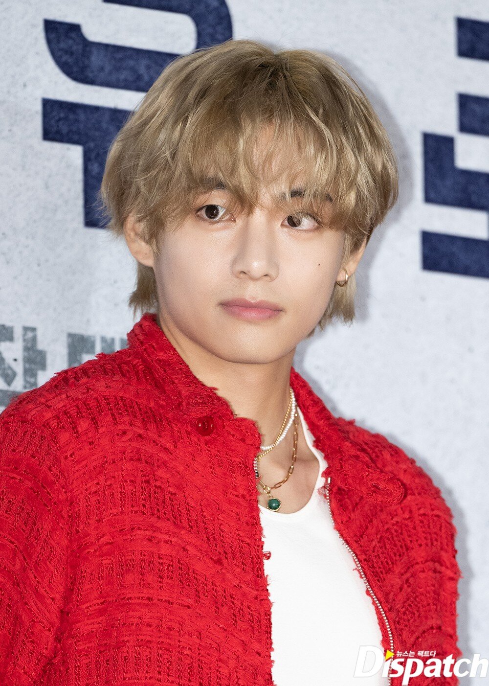 230808 BTS V - 'Concrete Utopia' VIP Premier | kpopping