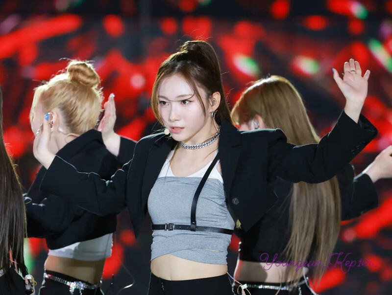 220618 Kep1er Youngeun - 28th Dream Concert documents 2