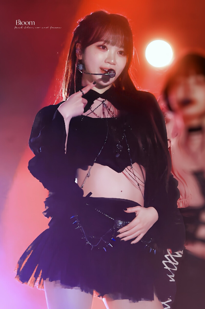 250104 Le sserafim Chaewon - at Golden Disc Awards 2025 documents 1