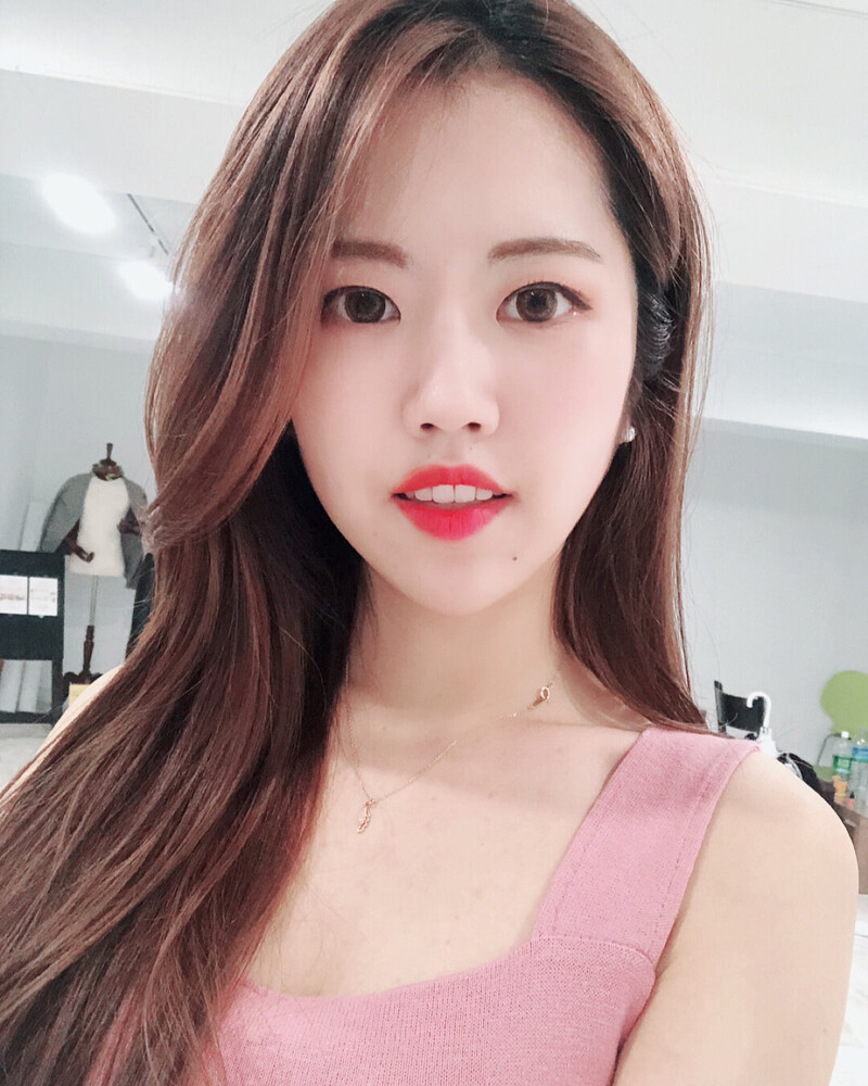 180422 - Seoyu's Instagram Update documents 1