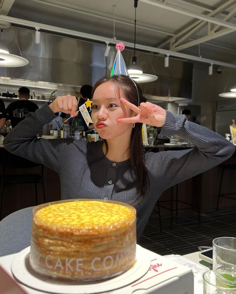 220610 GIRL'S DAY Hyeri Instagram Update documents 2
