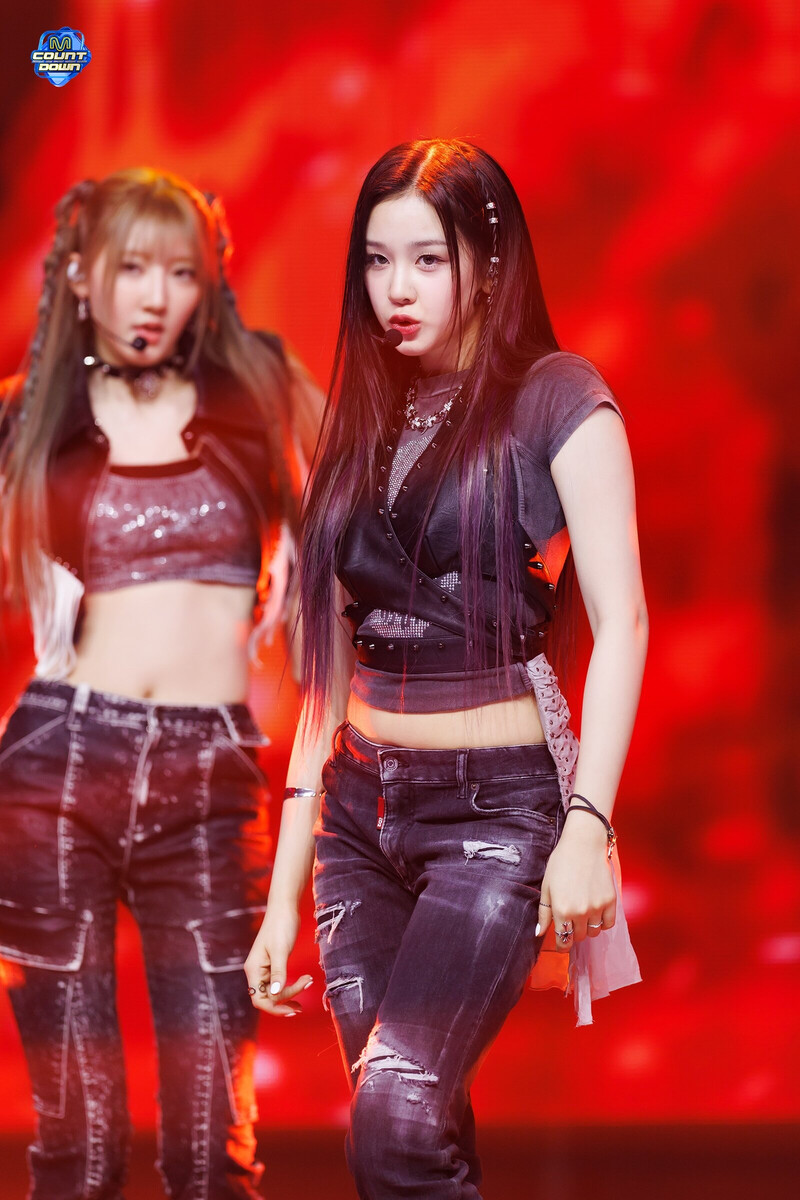 240411 BABYMONSTER Pharita - 'SHEESH' at M Countdown documents 6