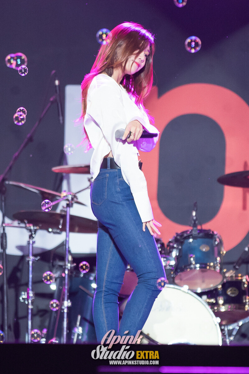 161015 Apink EUNJI at 'Coupang Family Festival' documents 5