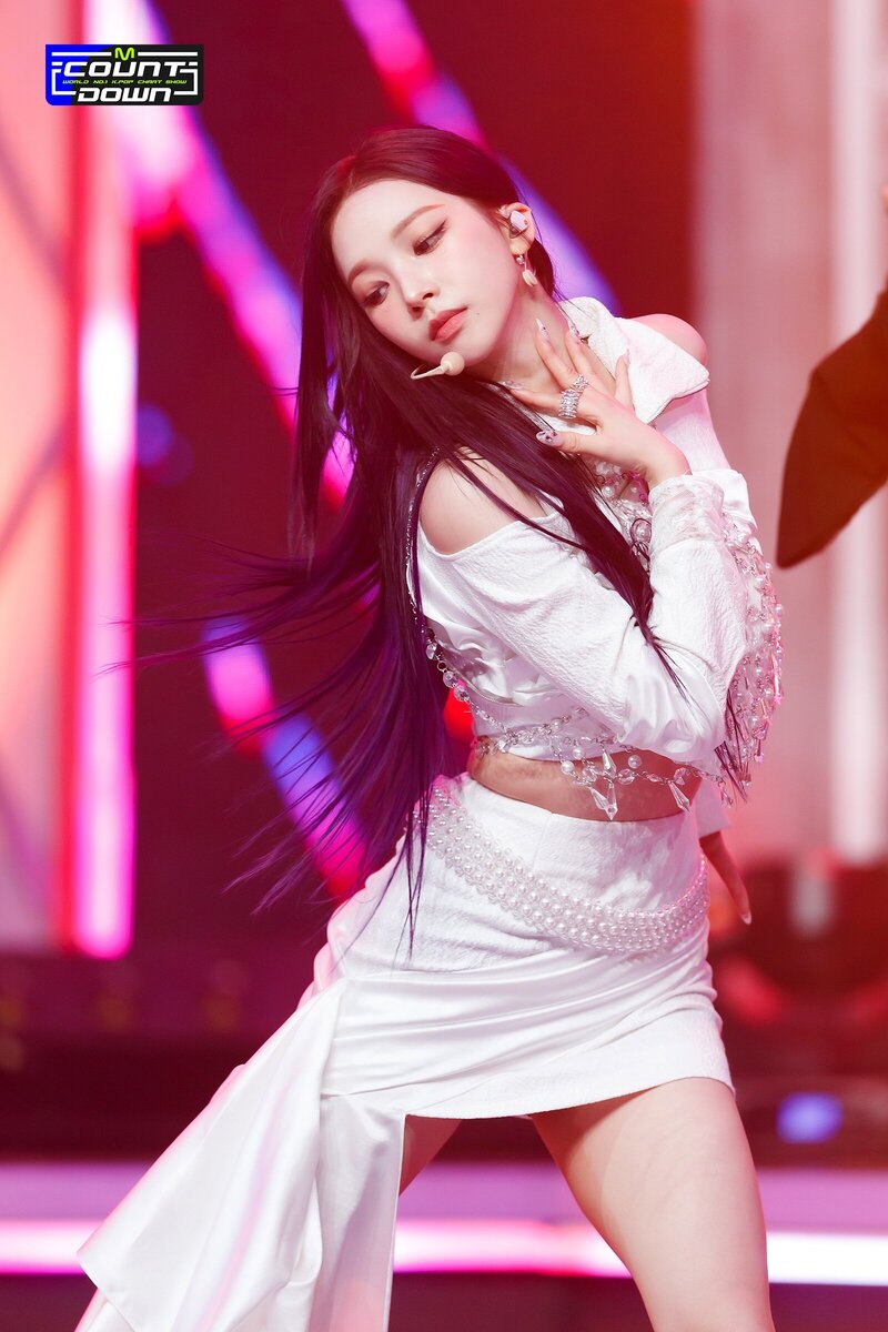 220714 aespa - 'Girls' at M Countdown documents 8