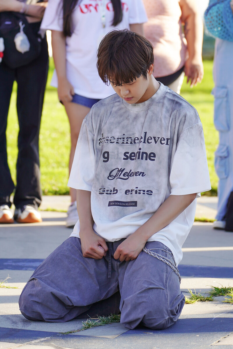 HIGH&LOW busking in LA | behind photos documents 7