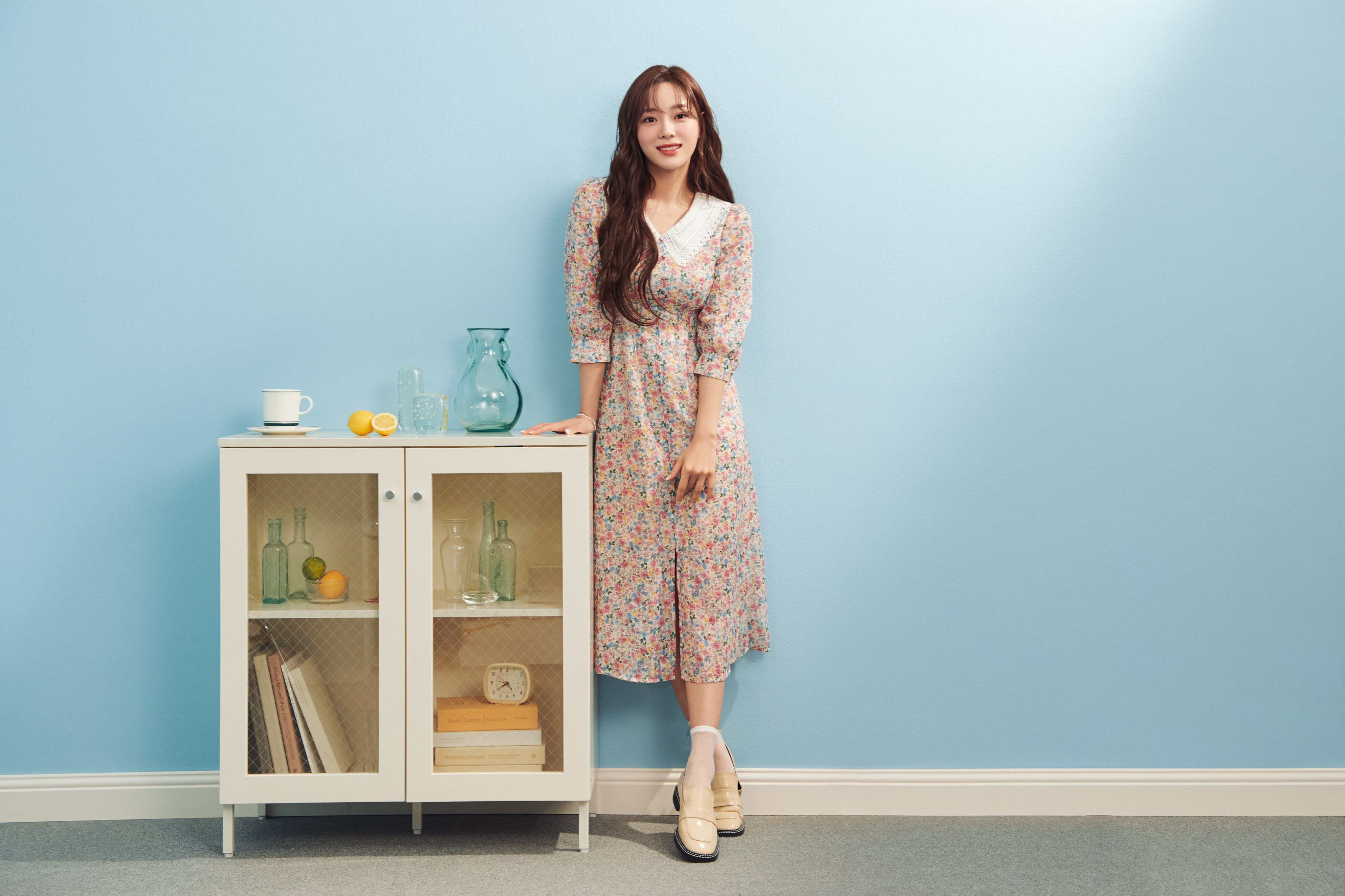 KIM SEJEONG For ROEM S/S 2022 Collection | Kpopping