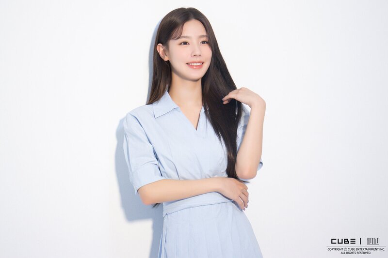 211015 Cube Naver Post - (G)I-DLE Miyeon 2021 Profile Photoshoot documents 10