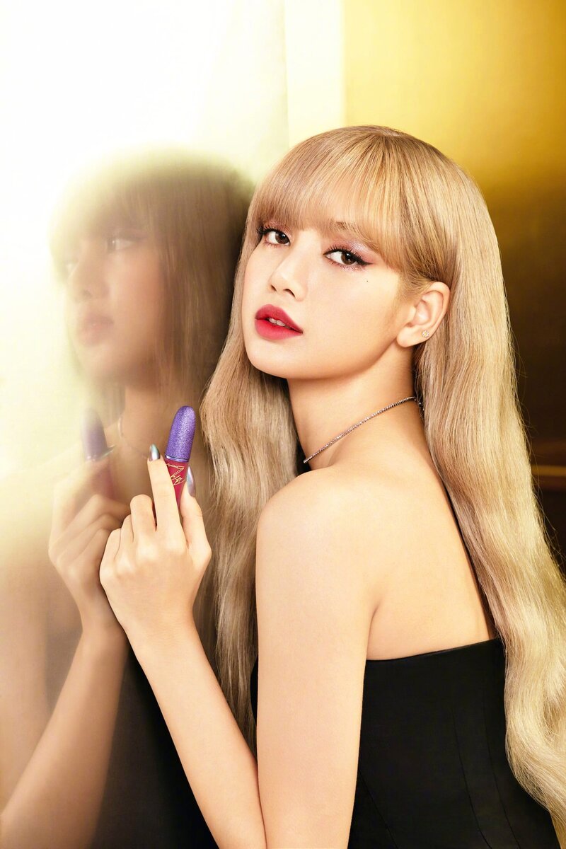 BLACKPINK Lisa for MAC X L (MAC By L) Collection documents 6
