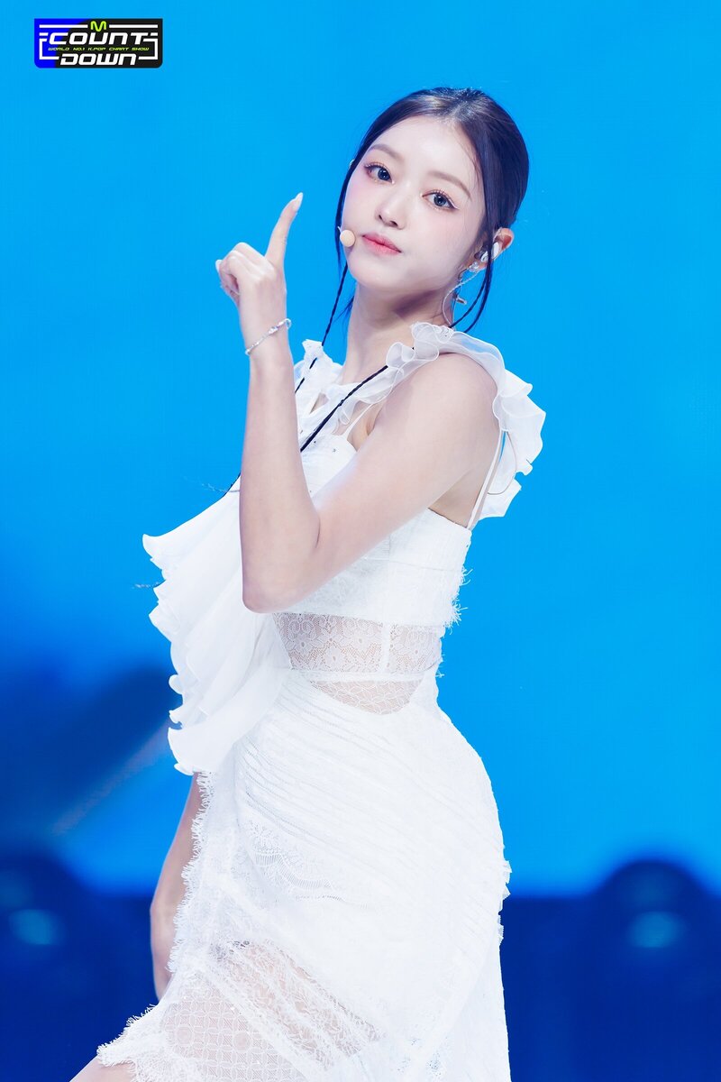 230803 OH MY GIRL YooA - 'Summer Comes' at M COUNTDOWN documents 2
