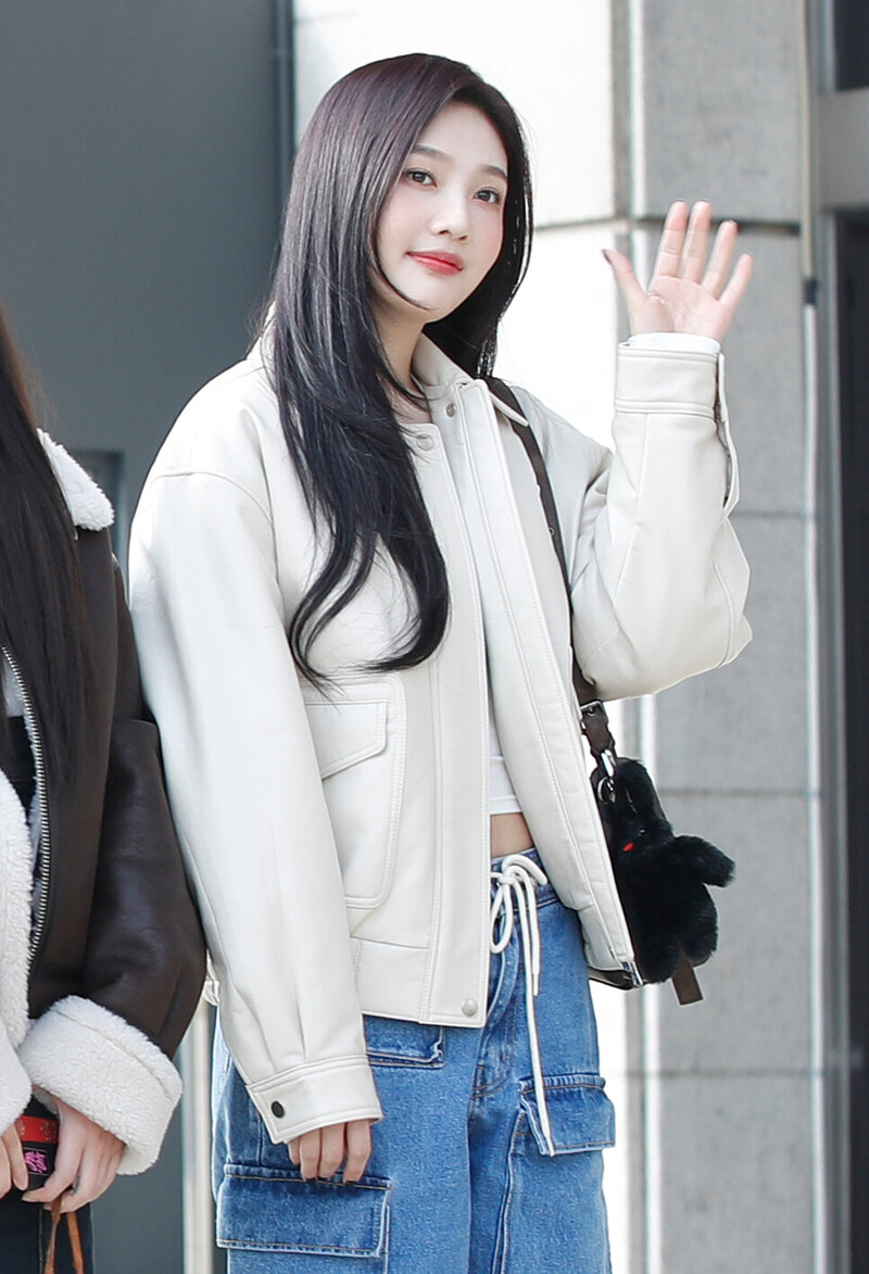 231123 Red Velvet Joy - KBS Music Plaza Commute documents 2