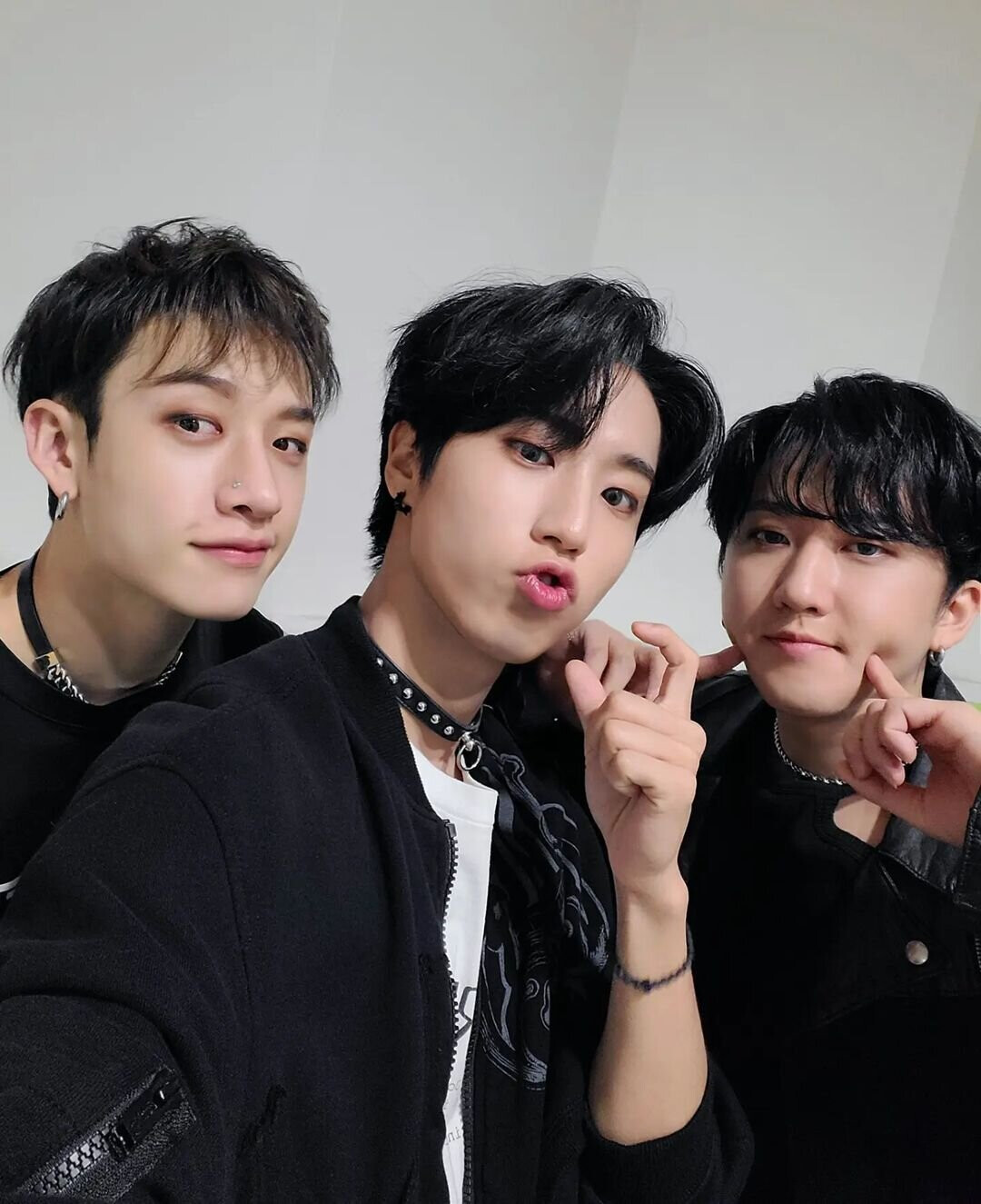 221013 Stray Kids Instagram Update - 3RACHA | kpopping