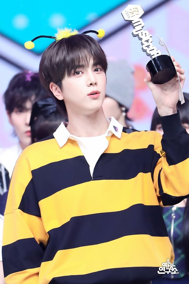 2024 INKIGAYO ON-SITE PHOTOS REPLAY | YOUNGHOON documents 1