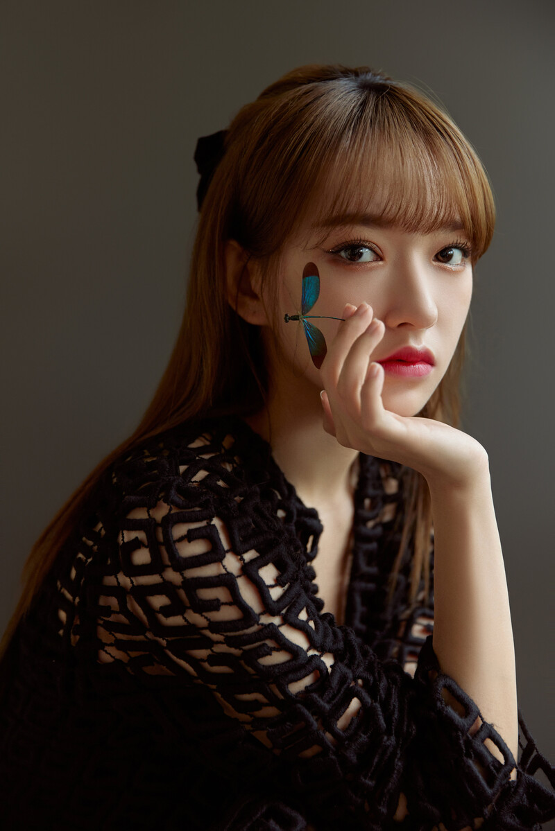 211010 Cheng Xiao Weibo Studio Update - Givenchy Brand Event documents 1