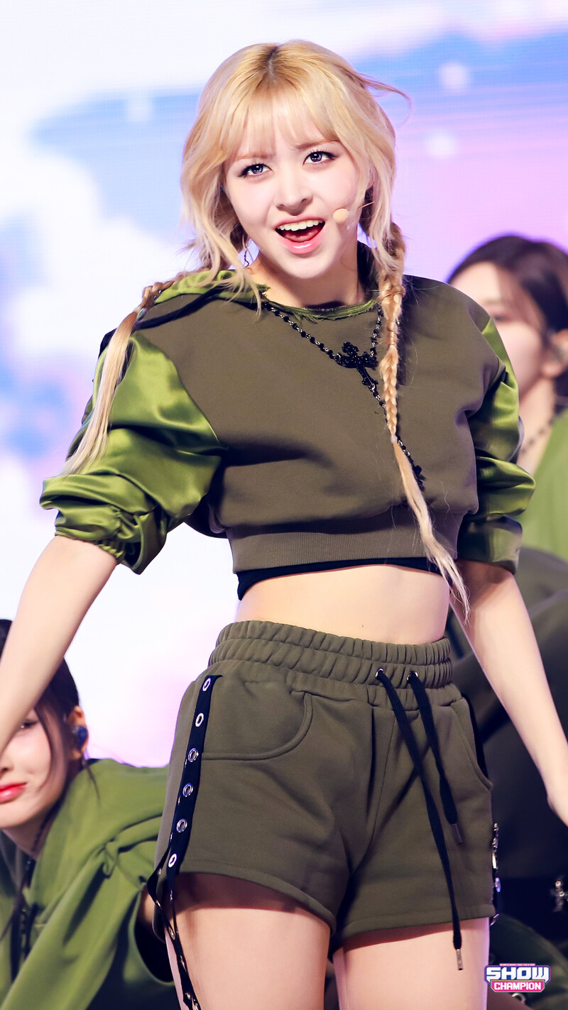 240124 NMIXX Lily - 'Soñar (Breaker)' at Show Champion documents 4