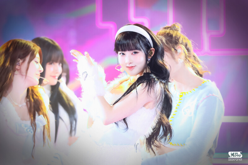 241103 STAYC Sieun - GPT at Inkigayo documents 4