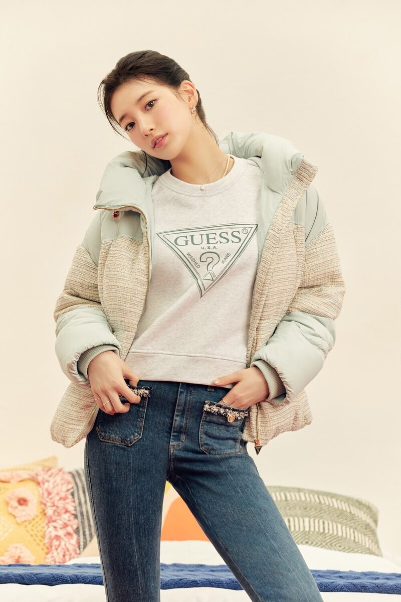 Bae Suzy for Guess 2021 Winter Collection documents 2