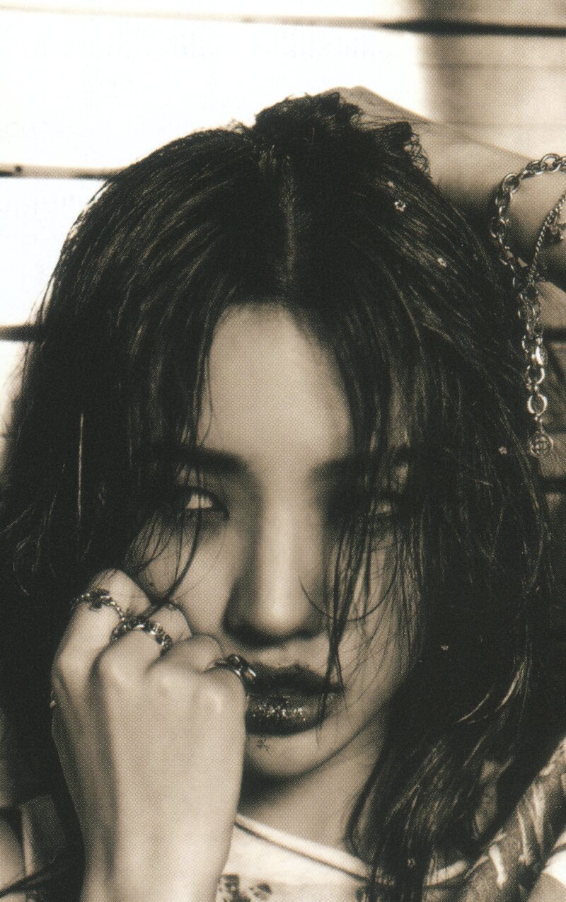 (G)I-DLE "I Never Die" Album Scans documents 15
