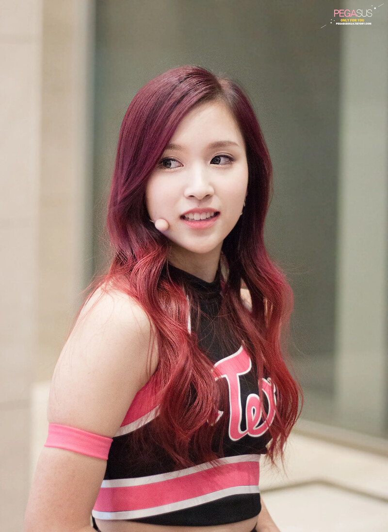 Mina3269.jpg