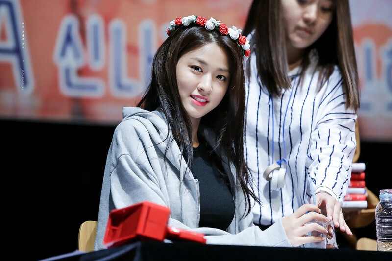 Seolhyun1775.jpg