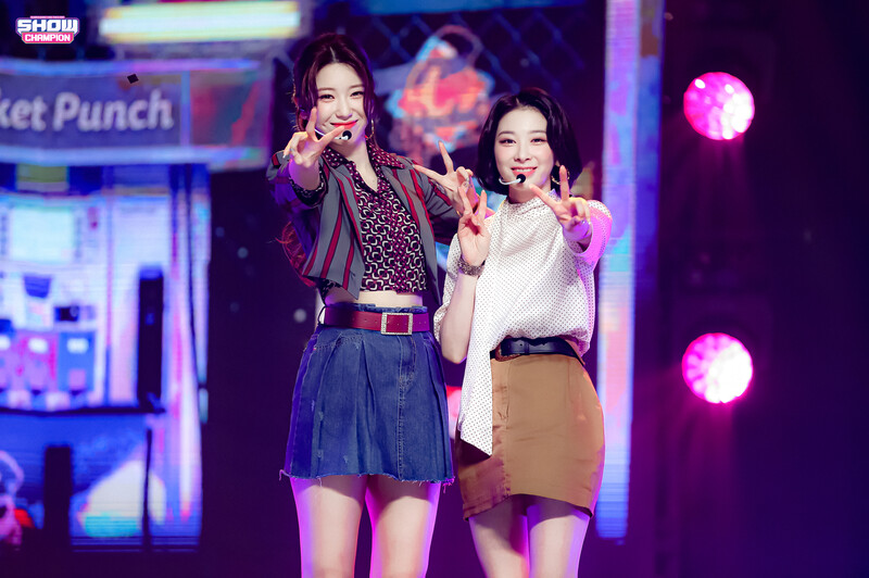 210526 Rocket Punch - 'Ring Ring' at Show Champion documents 7