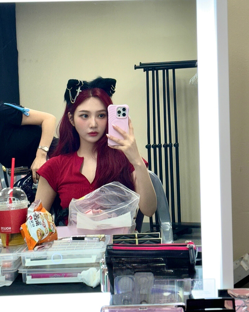 240813 Red Velvet Joy Instagram Update documents 2