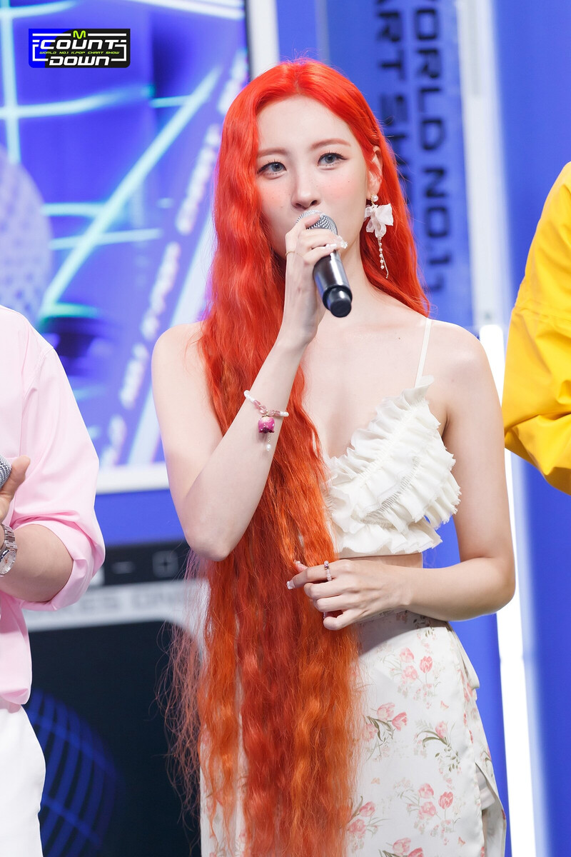 220630 Sunmi - 'Heart Burn' at M Countdown documents 9