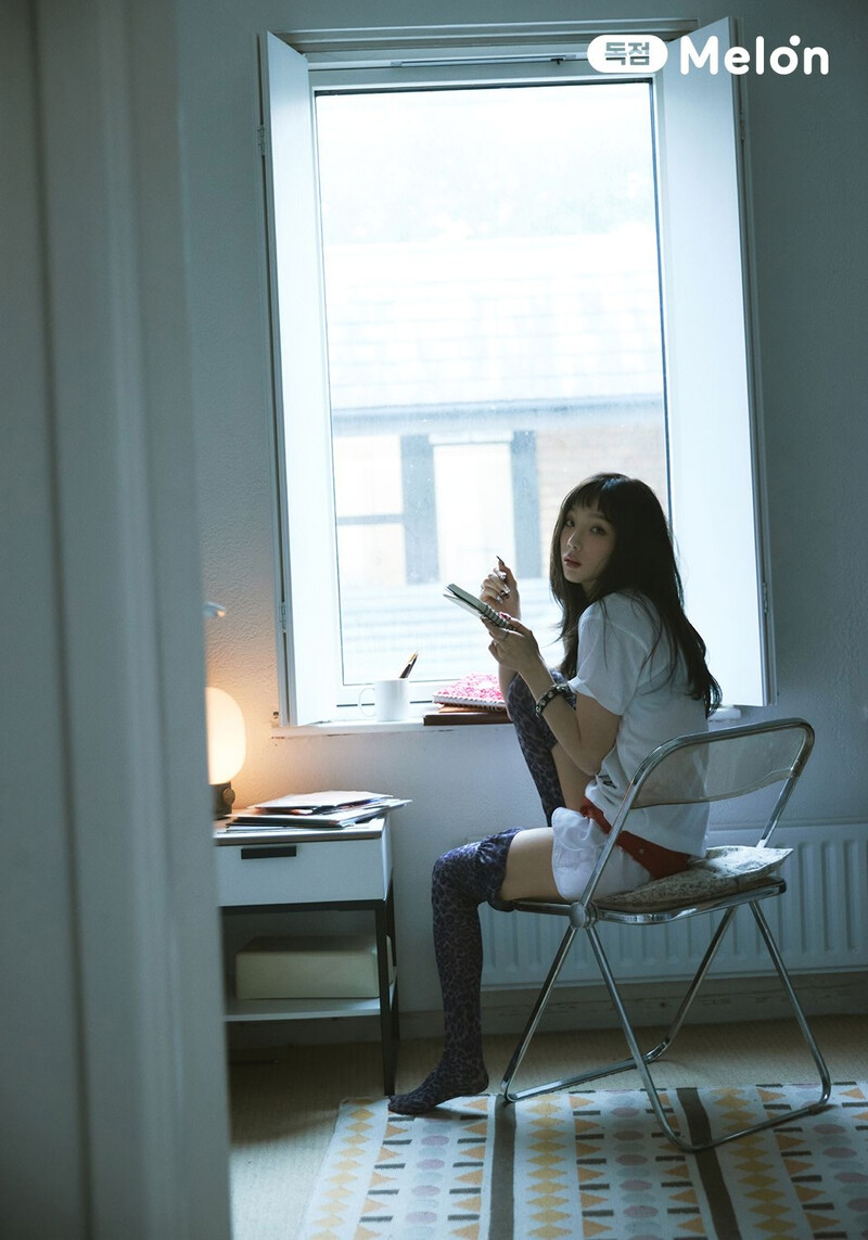 241118 Melon Magazine - TAEYEON - 'Letter To Myself' Melon Exclusive Photo documents 5