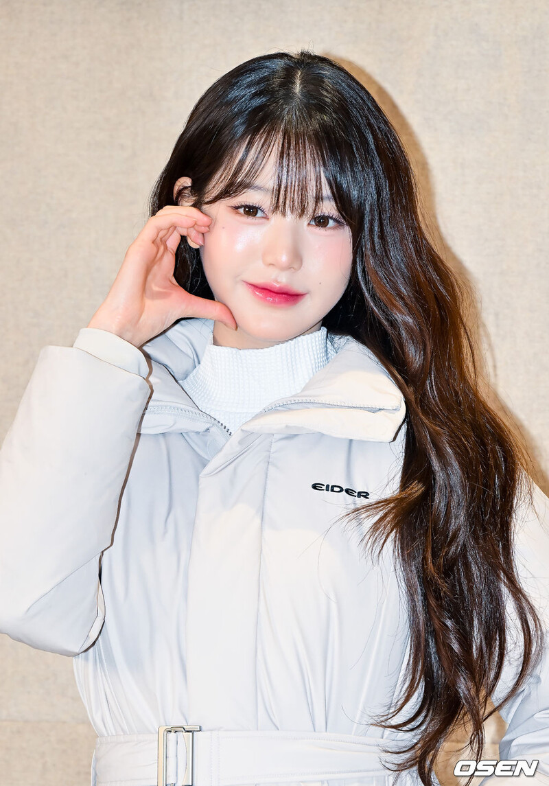 241124 Jang Wonyoung at EIDER Brand Photo Event documents 20