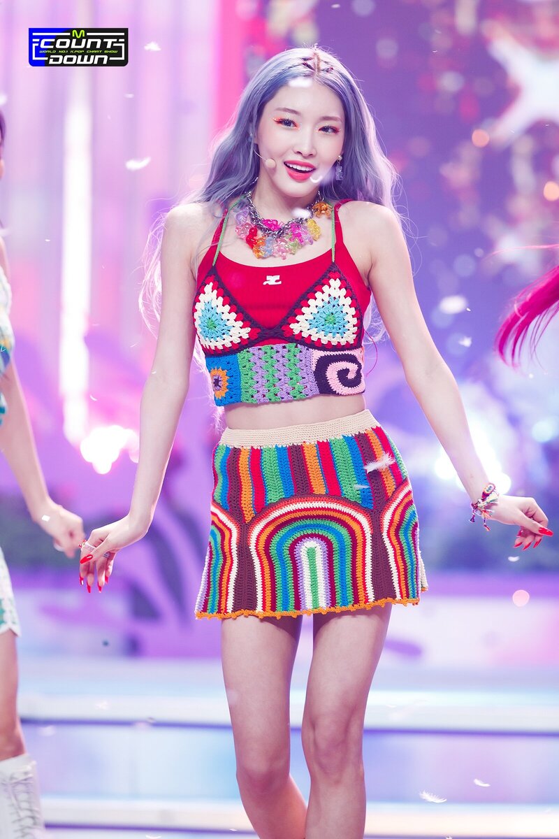 220714 Chungha - 'Sparkling' at M Countdown documents 17