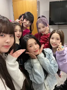 230514 ADYA Twitter Update with (G)I-DLE Miyeon