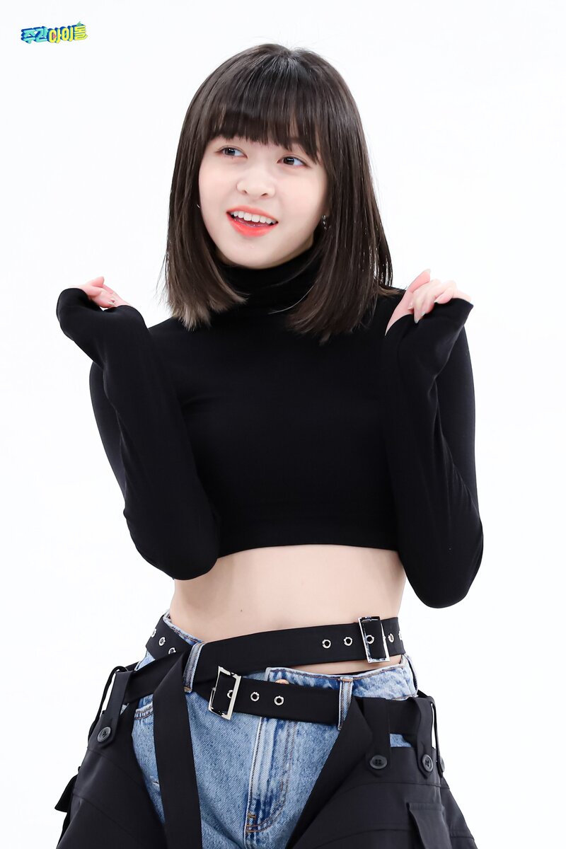 220222 MBC Naver Post - NMIXX at Weekly Idol documents 10