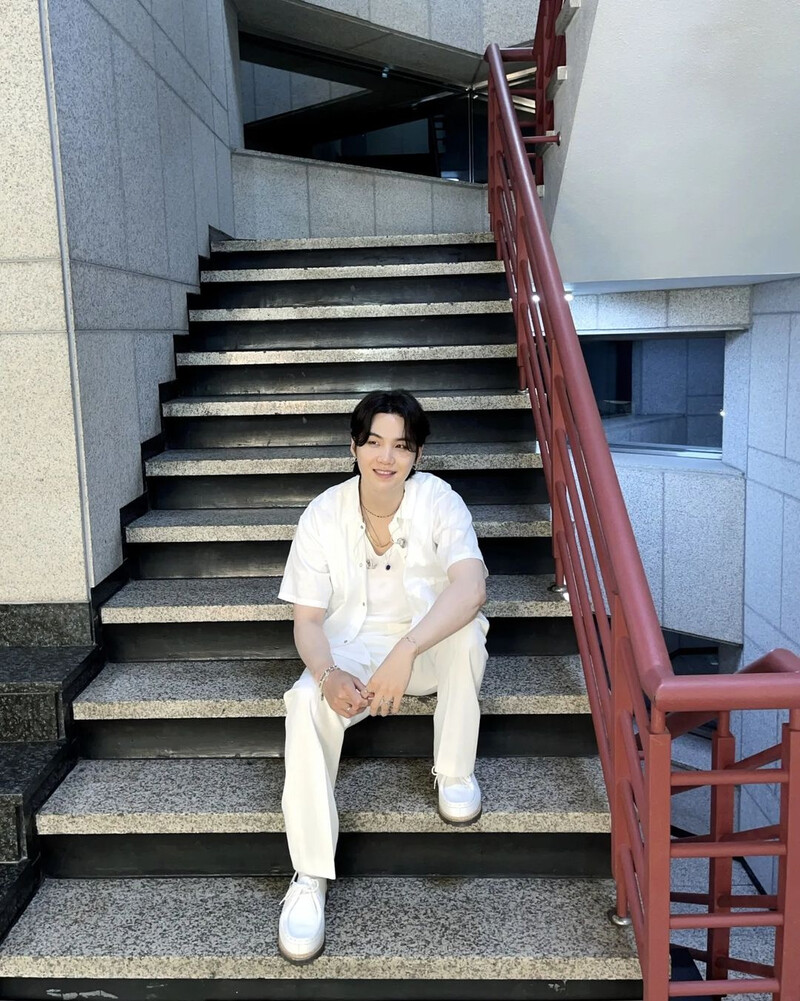 220619 - BTS SUGA INSTAGRAM UPDATE documents 4