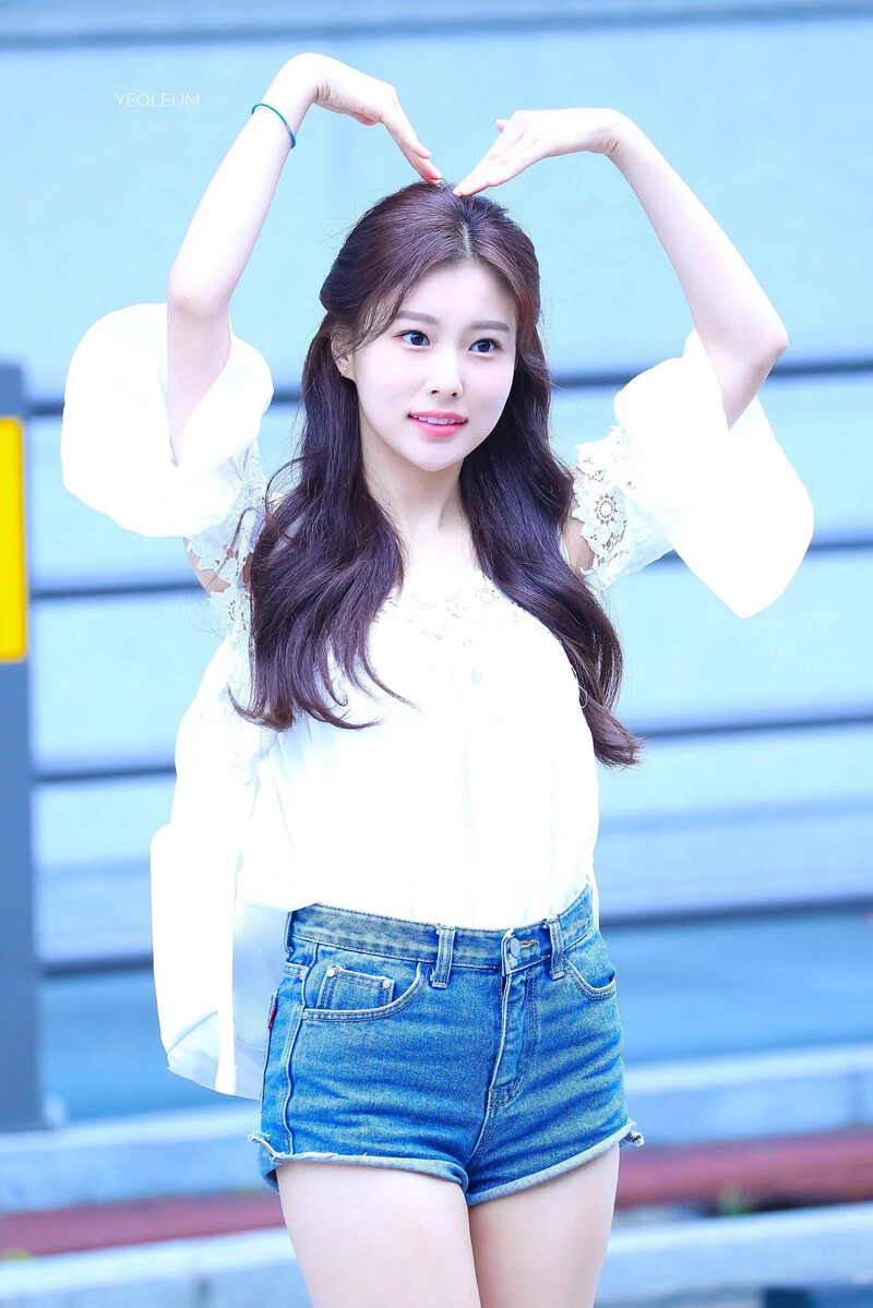 Hyewon643.jpg