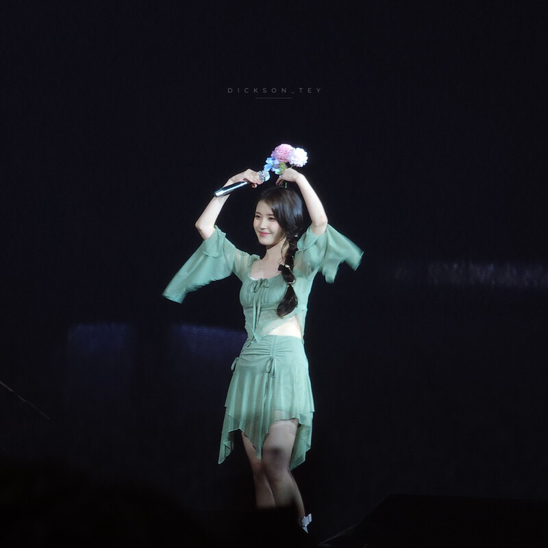 240609 IU - ‘H.E.R.’ World Tour in Kuala Lumpur Day 2 documents 6