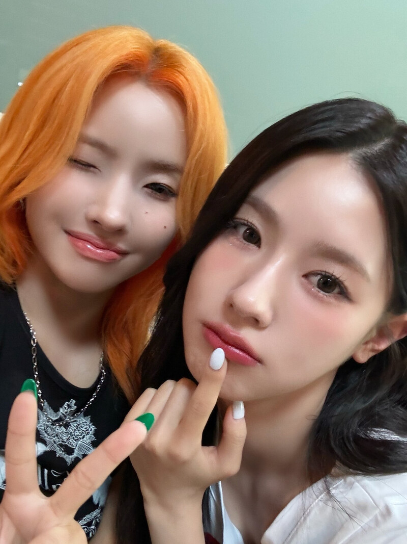 240709 - (G)I-DLE Twitter Update with MIYEON n SOYEON documents 2