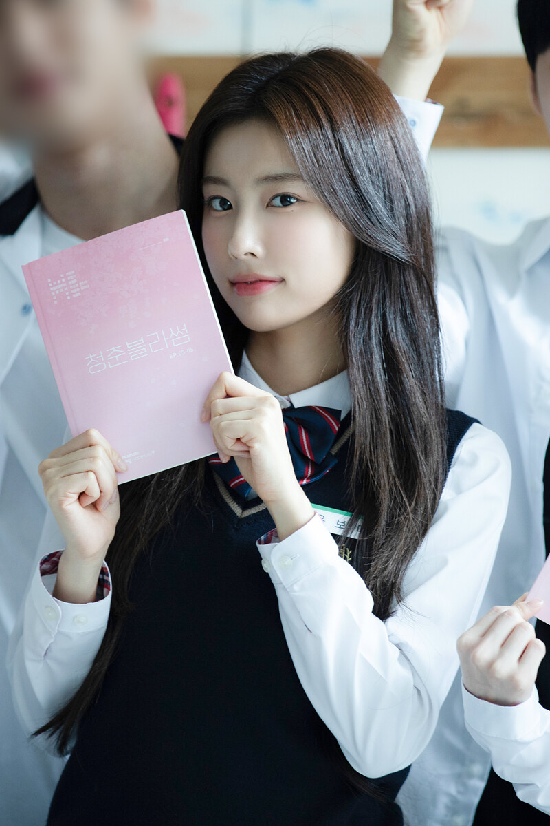 220924 8D Naver Post - Kang Hyewon -  Seasons of Blossom documents 14