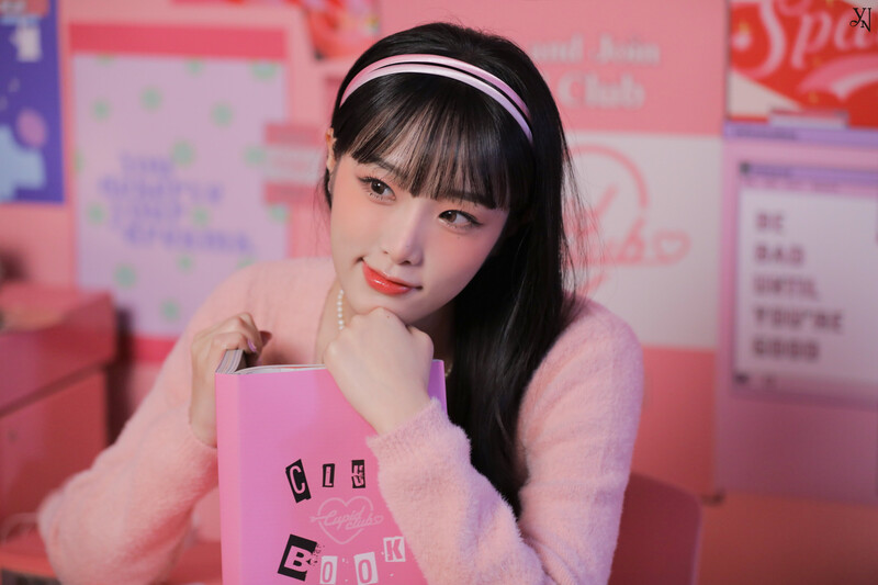 230308 Yuehua Entertainment Naver Update - YENA - lilybyred Behind The Scenes #3 documents 1