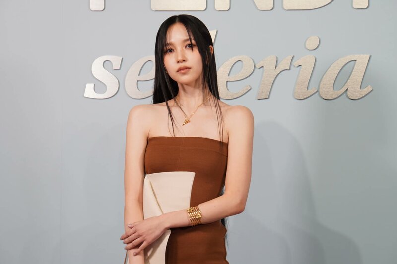 240325 MINA at Fendi pop-up store event in Japan. documents 3