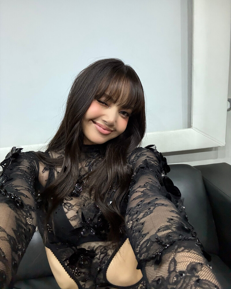 241017 - LISA Instagram Update documents 1