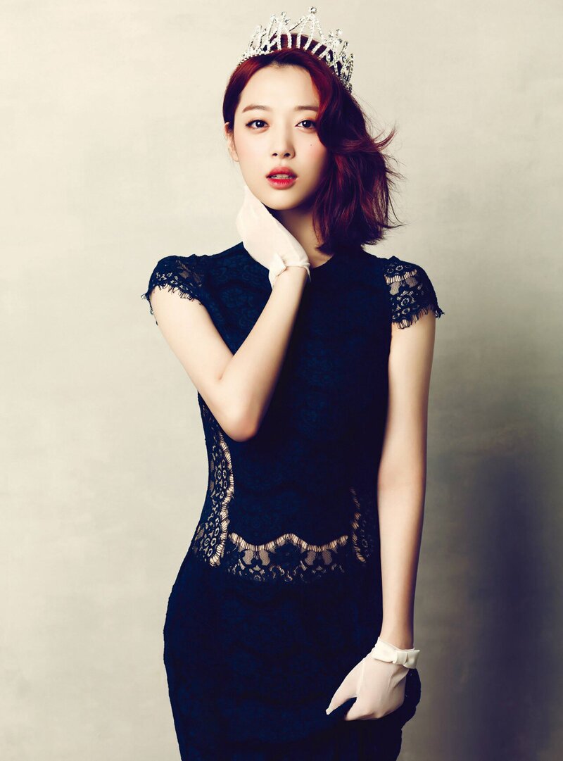 F(x) Sulli for CéCi Magazine (September 2013 issue) documents 2