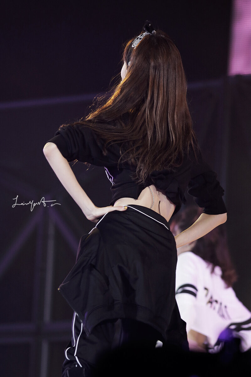 140815 Girls' Generation YoonA at SMTOWN in Seoul documents 6