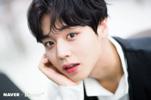 190528 NAVER x DISPATCH Update with Park Jihoon for "Birthday fan meeting 'May I love you?'  Backstage" ( Taken May 26 ) 