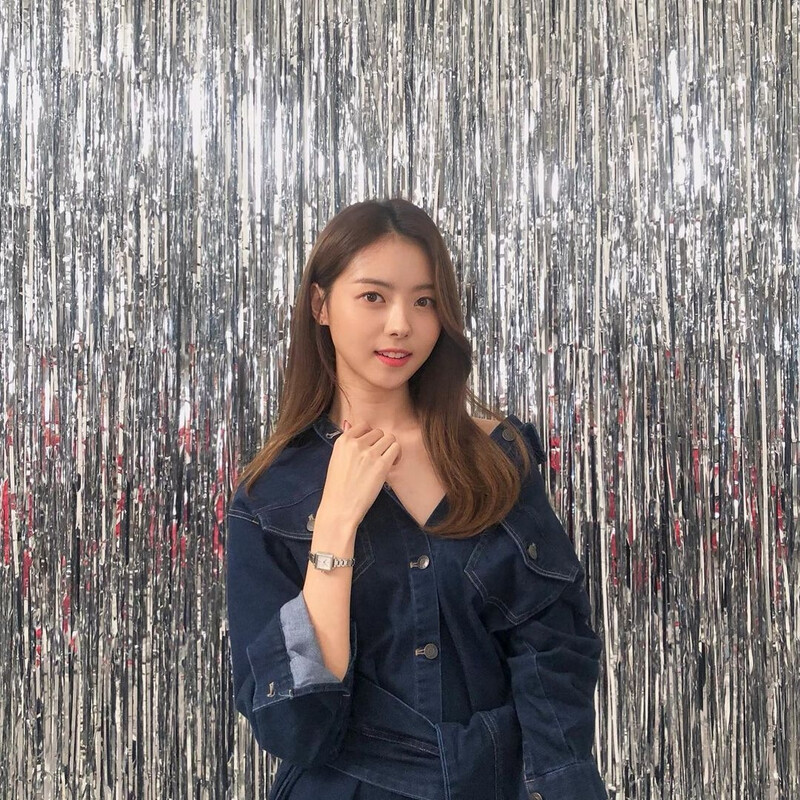 191219 Nayoung Instagram Update documents 2