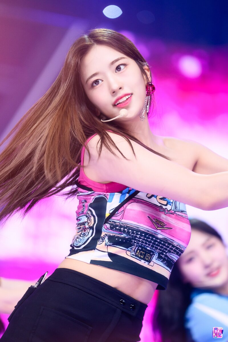 220918 IVE Yujin - 'After LIKE' at Inkigayo documents 10