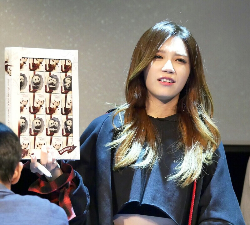 160929 Apink EUNJI at fansign event documents 3