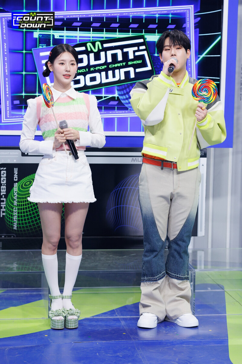 230316 Miyeon & Joohoney - M Countdown MC's documents 8