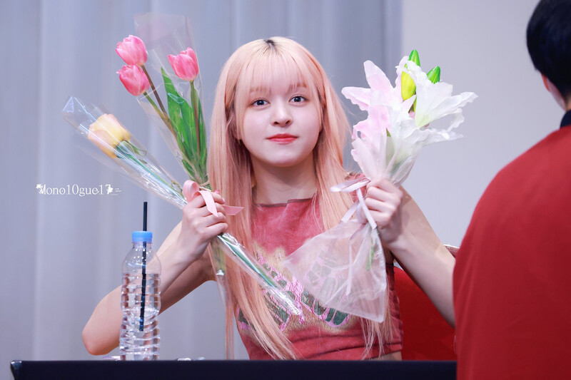 230401 NMIXX Lily - Soundwave Fansign documents 3