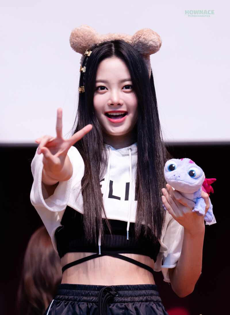 220529 LE SSERAFIM Eunchae - Fansign documents 1