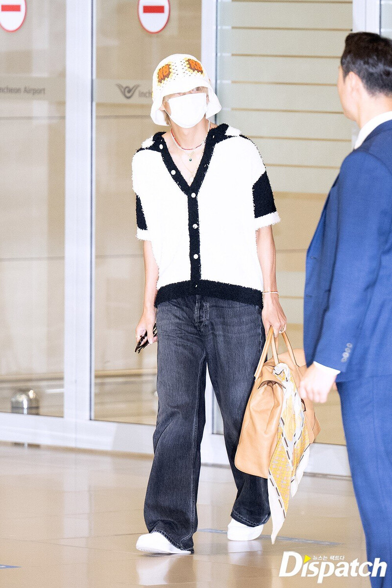 230609 BTS V at Incheon International Airport | kpopping