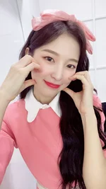 210312 OH MY GIRL SNS Update - Arin